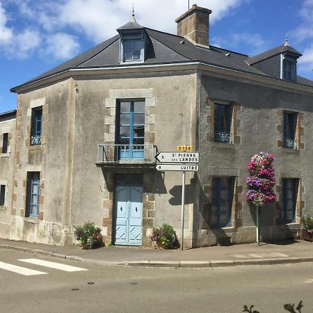 L'Ancien Hôtel Juvigne Exterior foto